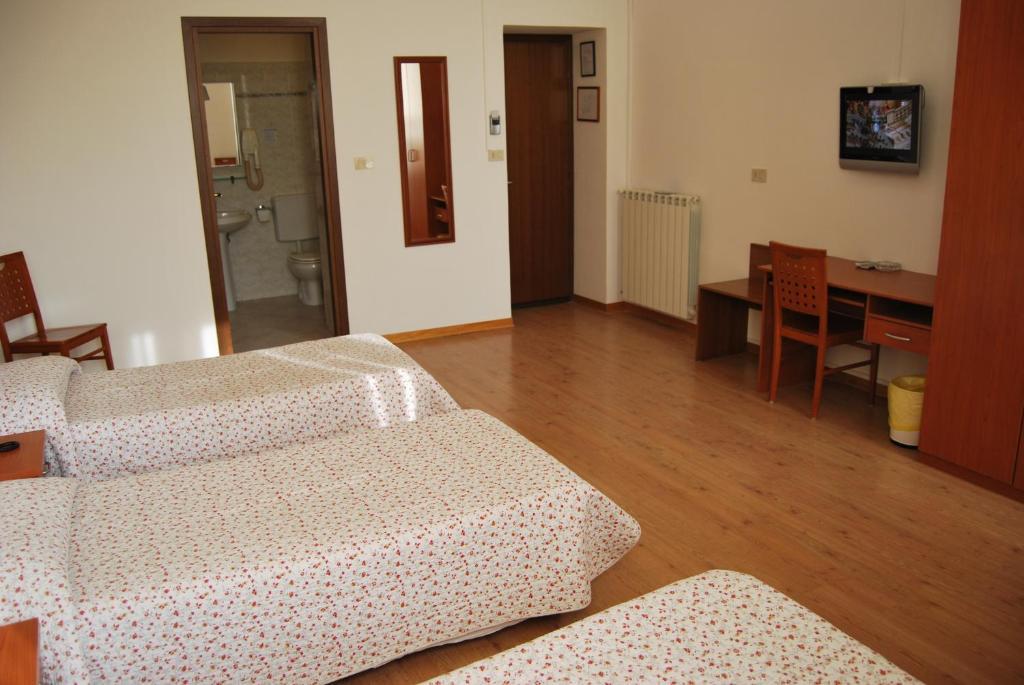 Hotel Alabarda Trieste Værelse billede